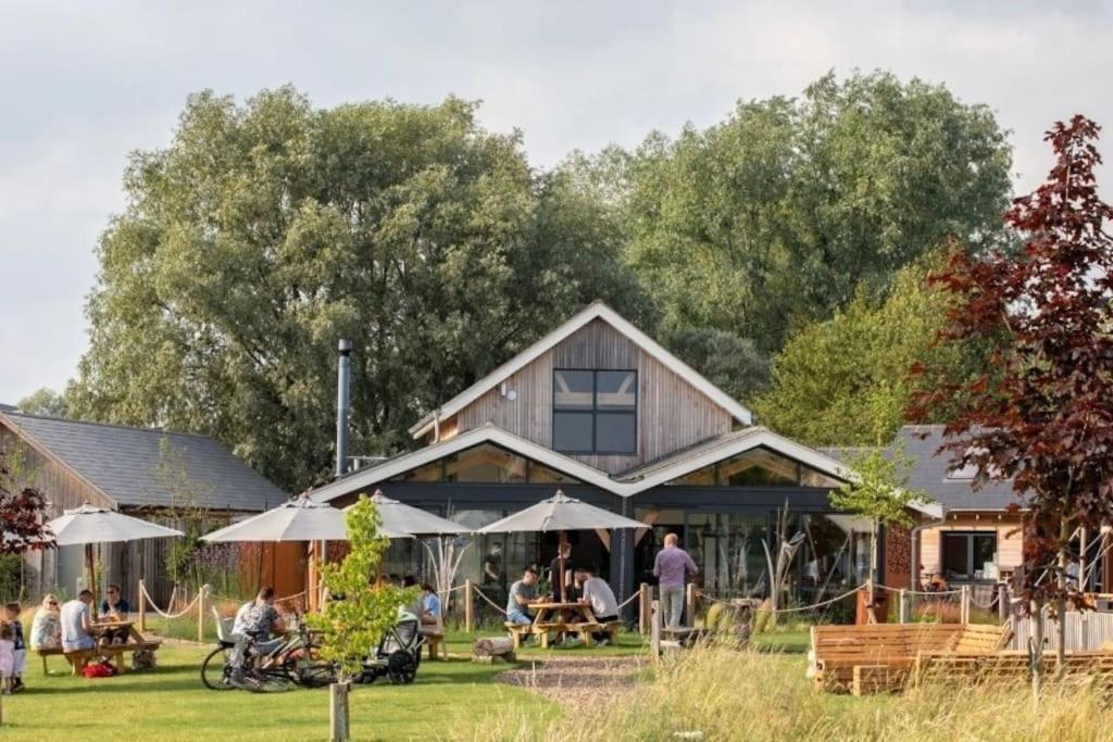 Roseberry Cottage - Lower Mill Estate Somerford Keynes Extérieur photo